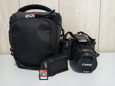 флешки для фотоаппарата: Продаю фотоаппарат Canon d600 в отличном состоянии. В комплекте сумка