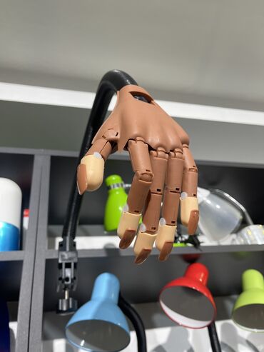 Dırnaq qurutma lampaları: 💅 Manikür üçün təlim əli Dırnaq ustaları və tədris üçün ideal model