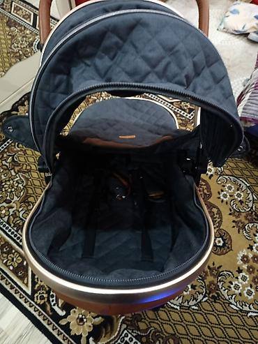 Gəzinti arabaları: Yaş: 30 ay — 8