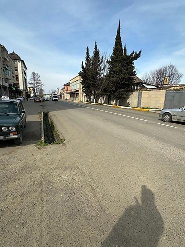 konteynerdən mağaza: Lənkəran şəhəri, Zərifə Əliyeva küçəsində, Dosadan Şəhidlərə gedən — 3
