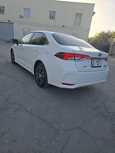 levin corolla: Toyota Corolla: 2022 г., Вариатор, Гибрид, Седан — 3