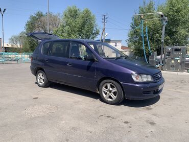 Toyota: Toyota Ipsum: 1996 г., 2 л, Автомат, Бензин, Минивэн