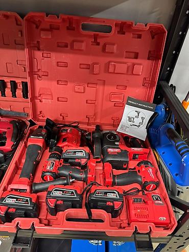 makita набор инструментов: Многофункциональные наборы аккумуляторного электроинструмента в кейсе — 4