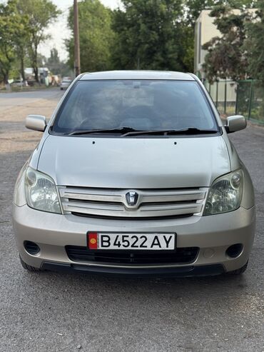 Toyota: Toyota ist: 2003 г., 1.3 л, Автомат, Бензин, Хэтчбэк