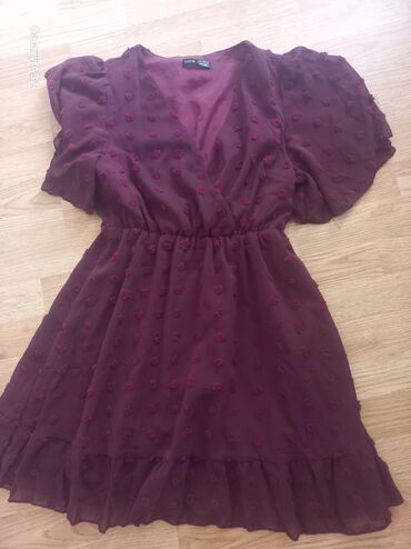 kucne haljine od plisa: M (EU 38), color - Burgundy, Cocktail, Short sleeves