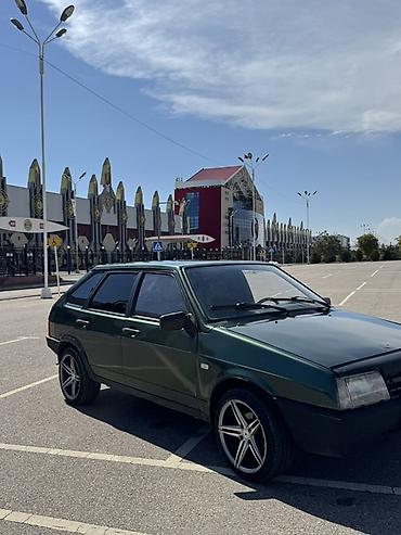 салон автомобиля: ВАЗ (ЛАДА) 2109: 2002 г., 1.5 л, Механика, Бензин, Хэтчбэк — 6