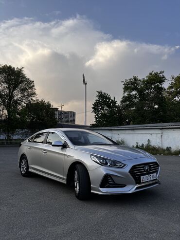Hyundai: Hyundai Sonata: 2017 г., 2 л, Автомат, Газ — 6