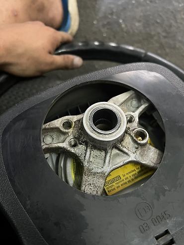 Рулевое колесо MOMO с подушкой безопасности (Tec Airbag). -
