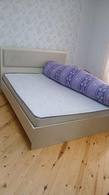 ✅tecili taxt satılır 1.60*2 ölçüde 120 AZN.demek olar iwlenmiyib