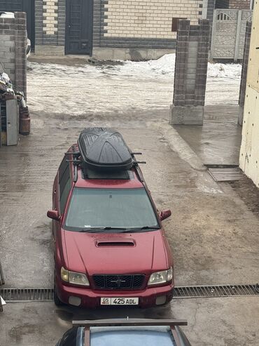 Subaru: Subaru Forester: 2000 г., 2 л, Автомат, Бензин, Универсал