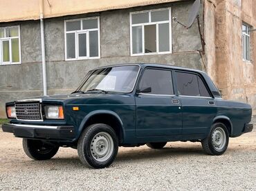 продажа авто азербайджан: Maşın super vəziyətdədir. Mator, karopka və mostunda problemi yoxdu