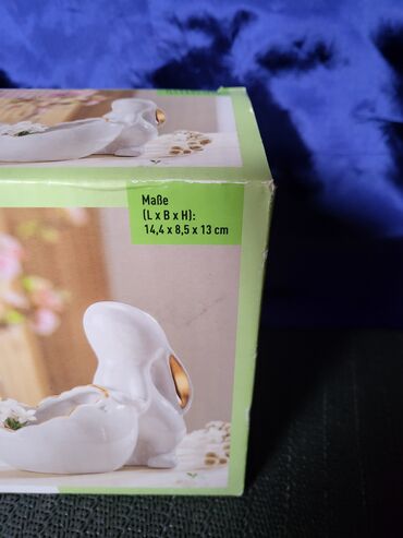 Ostalo posuđe: Figura nova Nemacka. Figura od glazirane keramike(poput porcelana) na lalafo.rs — 3 Ostalo posuđe: Figura nova Nemacka. Figura od glazirane keramike(poput porcelana) — 3