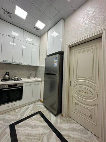 Yeni tikili: Bakıxanov qəs., 3 otaqlı, Yeni tikili, m. Neftçilər, 100 kv. m -da lalafo.az — 7 Yeni tikili: Bakıxanov qəs., 3 otaqlı, Yeni tikili, m. Neftçilər, 100 kv. m — 7