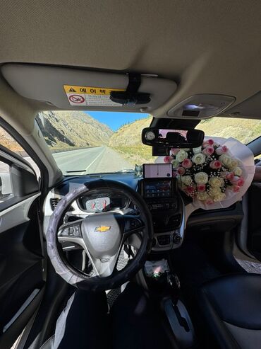 Chevrolet: Chevrolet Spark: 2016 г., 1 л, Автомат, Бензин, Хэтчбэк — 5