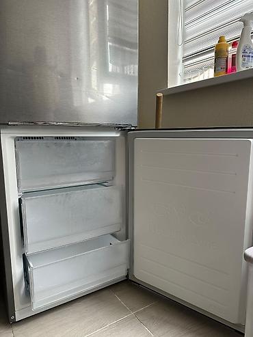 продаю витриный холодильник: Холодильник LG, Б/у, Двухкамерный, No frost — 3