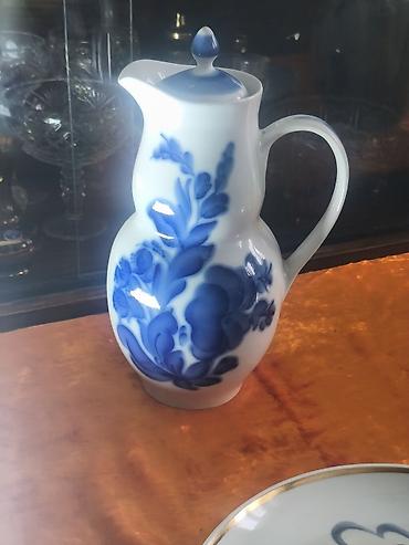 Наборы посуды: Фарфоровый столовый сервиз Цесис (Cesis, Латвия) с фирменным клеймом — 6