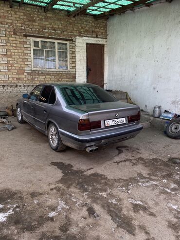 BMW: BMW 525: 1990 г., 2.5 л, Механика, Бензин, Седан