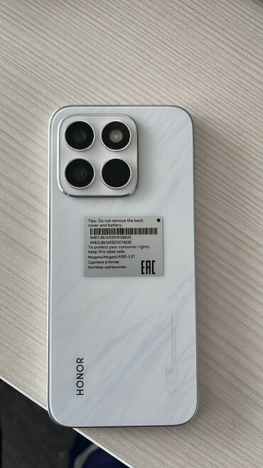 телефон fly e146: Honor X8, 256 ГБ, цвет - Белый, С документами
