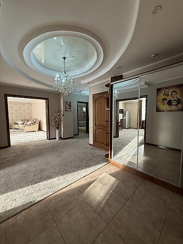 кв в канте: 3 комнаты, 187 м², 3 этаж — 2