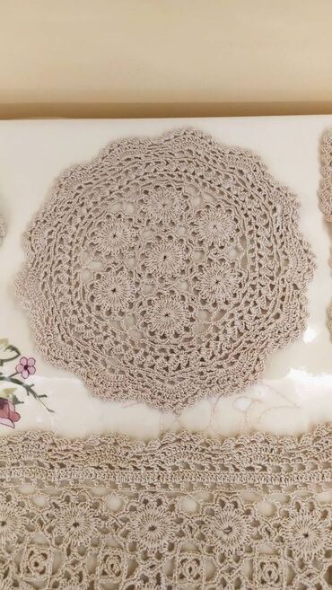 'Υφασμα: Χειροποίητο τραπεζομάντιλο. Χειροποίητο μεγάλο τραπεζομάντιλο. Και δύο — 10