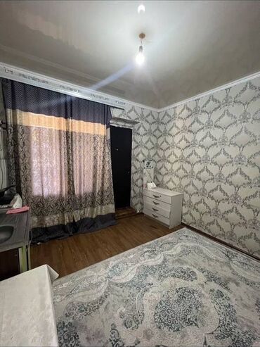 с подселением комнаты: 1 бөлмө, Риелтор, Чогуу жашоосу жок, Толугу менен эмереги бар, Жарым -жартылай эмереги бар