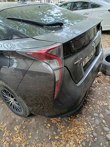 кузовные детали на фит: Toyota Prius: 2016 г., 1.8 л, Вариатор, Гибрид, Хэтчбэк — 4