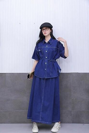 Костюмы с юбкой: Джинсовые комплекты для женщин Варианты: - Юбочный костюм из денима — 12