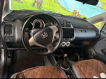 add blue: Honda Jazz: 2008 г., 1.3 л, Механика, Газ, Хэтчбэк — 4