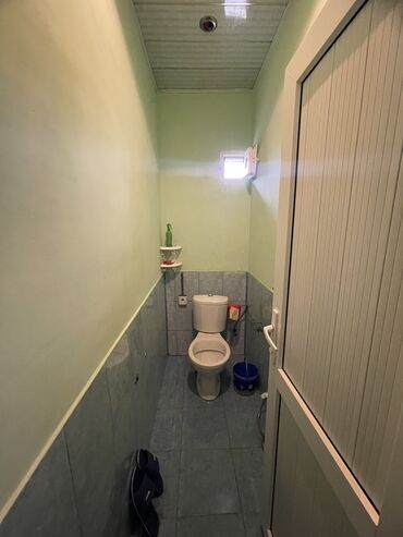 Həyət evləri və villaların satışı: 3 otaqlı, 70 kv. m, Orta təmir — 10