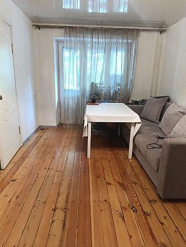2 bedroom: 2 комнаты, 42 м², 9 мкр Хрущевка, 2 этаж, Косметический ремонт — 1