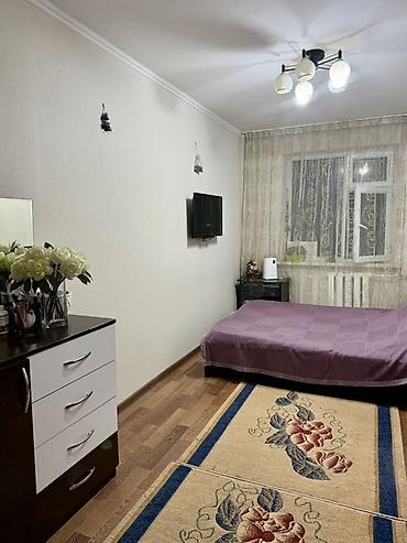 Продажа квартир: 3 комнаты, 58 м², 5 мкр 104 серия, 3 этаж, Евроремонт — 5