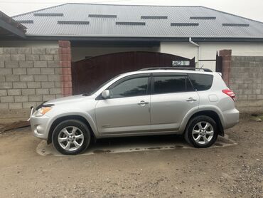 Toyota: Toyota RAV4: 2011 г., 2.5 л, Автомат, Бензин, Кроссовер