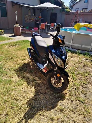 Zongshen: Skuter SKY 50cc, crne boje, registrovan (tablice SU). Karakteristike at lalafo.rs — 2 Zongshen: Skuter SKY 50cc, crne boje, registrovan (tablice SU). Karakteristike — 2