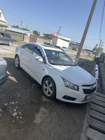 Chevrolet: Chevrolet Cruze: 2010 г., 1.8 л, Автомат, Бензин, Седан