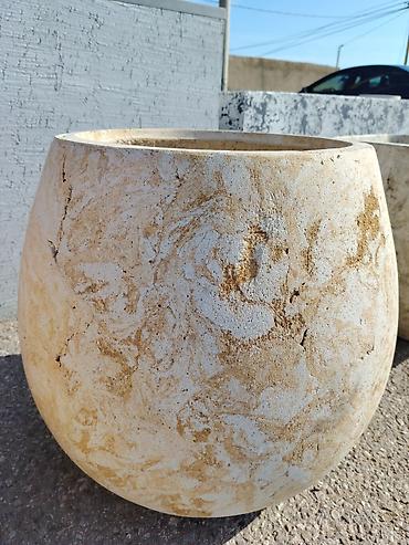 caxmaq daşı: Dekorativ beton güldanlar - Material: armaturla möhkəmləndirilmiş — 2