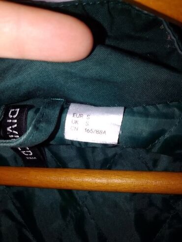 Ostale jakne, kaputi, prsluci: Sinsay ženska biker jakna - Brend: Sinsay (outerwear collection) - na lalafo.rs — 5 Ostale jakne, kaputi, prsluci: Sinsay ženska biker jakna - Brend: Sinsay (outerwear collection) - — 5