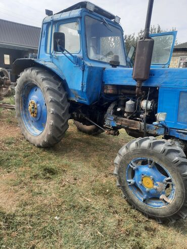 Traktorlar: Traktor Belarus (MTZ) 82, 1966 il, 75 at gücü, motor 2.8 l, İşlənmiş