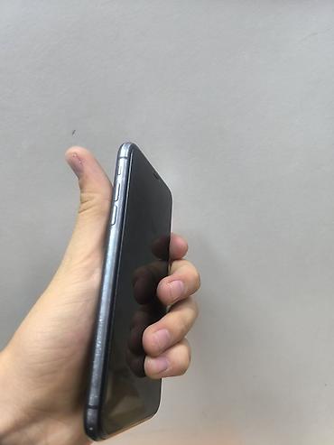 12 lite: IPhone 11, черный, с двойной основной камерой 12 МП (широкоугольная и — 4