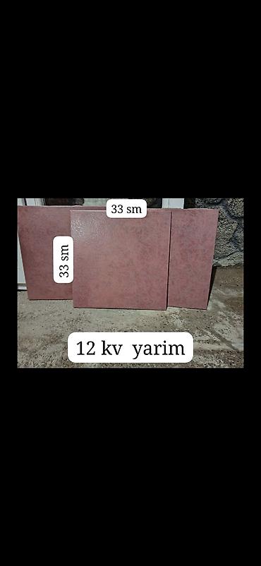 hamam sekilleri: Kafel plitələr - Ölçü: 33 x 33 sm - Rəng: tünd qırmızı/terra-kotta — 1