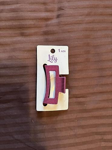 buji: Məhsul: “Lily” saç klipi - Rəng: tünd çəhrayı/bənövşəyi ton - — 1