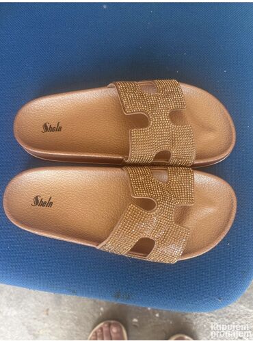 grubin letnje papuce cena: Loafers, 37