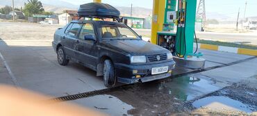 мерс 200 с: Volkswagen Vento: 1993 г., 1.8 л, Механика, Бензин, Седан