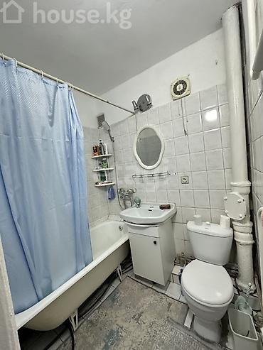 red centr: 3 комнаты, 58 м², Золотой квадрат 104 серия, 4 этаж — 7