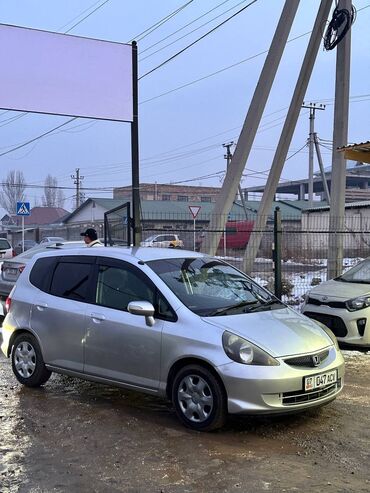 Honda: Honda Fit: 2003 г., 1.5 л, Вариатор, Бензин, Хэтчбэк