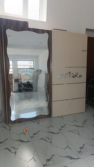 mebel sandiqlar: Endirim edildi. Dolab 150₼.dolabın güzgüsündə çat var.Ölçü 2/2.Ünvan — 1