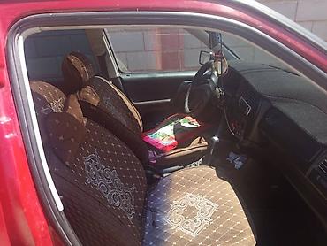 vento: Volkswagen Vento: 1992 г., Механика, Седан — 7