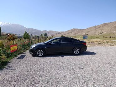 шына на нива: Hyundai Sonata: 2011 г., 2 л, Робот, Газ, Седан
