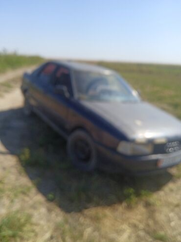 Audi: Audi 80: 1989 г., 1.8 л, Механика, Бензин, Седан