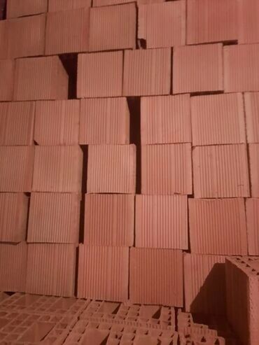 Kərpiclər: Kərpic(19×19×29)- 0.48 azn kərpic(10×19×19)- 0.26 azn kərpic(8×19×19)- -da lalafo.az — 10 Kərpiclər: Kərpic(19×19×29)- 0.48 azn kərpic(10×19×19)- 0.26 azn kərpic(8×19×19)- — 10