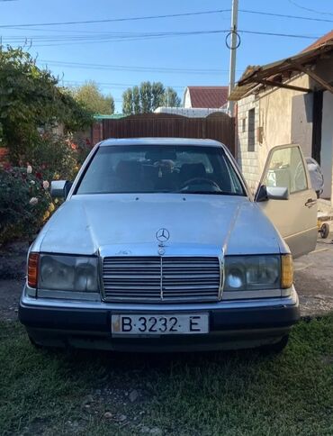 мерседес бензонасос: Mercedes-Benz W124: 1986 г., 2.3 л, Механика, Бензин, Седан